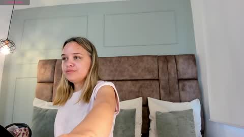 Snapshot of princesa_paris chatting on January 29, 2025, 11:41 am Paris online show from January 29, 2025, 11:41 am