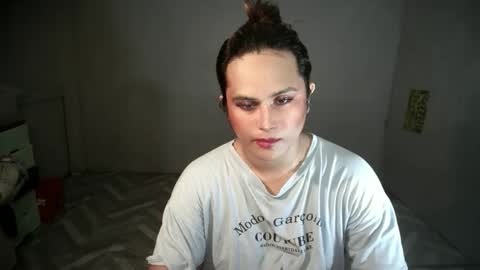 Snapshot of princess_cumxx chatting on February 28, 2026, 12:39 pm Kylie online show from February 28, 2026, 12:39 pm