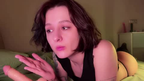 Snapshot of princess_euphoria chatting on December 24, 2024, 4:19 pm Kristina online show from December 24, 2024, 4:19 pm