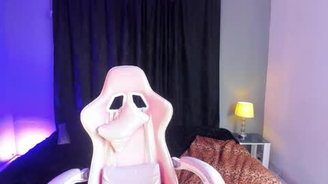 Snapshot of princess_foxxxy1 chatting on March 14, 2026, 6:02 pm Paula Princess online show from March 14, 2026, 6:02 pm