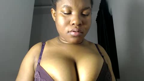 Snapshot of princess_karinaa chatting on May 18, 2026, 4:51 am Karina online show from May 18, 2026, 4:51 am