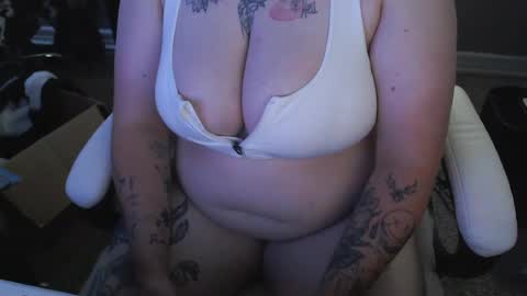 Snapshot of princess_pixielove chatting on July 22, 2026, 2:25 am TomboyTease online show from July 22, 2026, 2:25 am