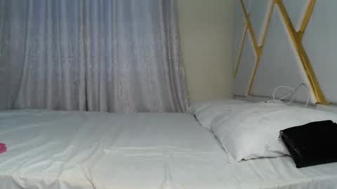 princess_princessa online show from February 5, 2026, 5:01 am