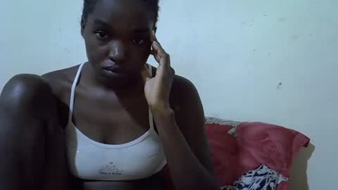 Snapshot of princess_scovia chatting on May 1, 2026, 6:01 pm princess_scovia online show from May 1, 2026, 6:01 pm