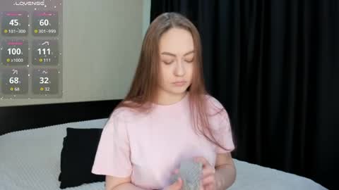 Snapshot of princess_sonya chatting on May 20, 2026, 6:41 am Sonya online show from May 20, 2026, 6:41 am
