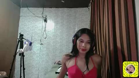 Snapshot of princess_sophie27 chatting on May 15, 2026, 6:04 pm sophie online show from May 15, 2026, 6:04 pm