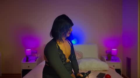 Snapshot of princessa__lola chatting on November 28, 2025, 6:21 pm Princessa Lola online show from November 28, 2025, 6:21 pm