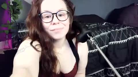 Snapshot of princessalaska1 chatting on May 1, 2026, 8:19 am PrincessAlaska online show from May 1, 2026, 8:19 am