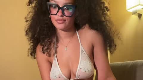 Snapshot of princessamberrrxo chatting on July 22, 2026, 8:50 am Amber online show from July 22, 2026, 8:50 am