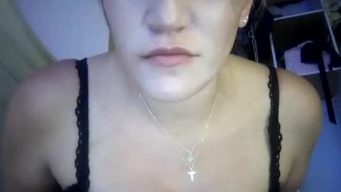 Snapshot of princessbrii537133 chatting on November 9, 2025, 2:54 am princessbrii537133 online show from November 9, 2025, 2:54 am