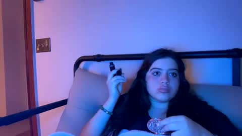 Snapshot of princesslaylaa chatting on December 5, 2024, 7:16 am princessviccxo online show from December 5, 2024, 7:16 am