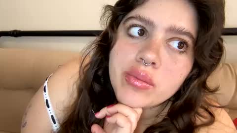 Snapshot of princesslaylaa chatting on March 5, 2025, 8:00 pm princessviccxo online show from March 5, 2025, 8:00 pm