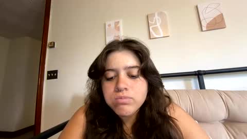 Snapshot of princesslaylaa chatting on September 21, 2025, 3:35 pm princessviccxo online show from September 21, 2025, 3:35 pm