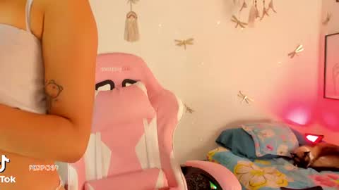 Snapshot of princessluna_14 chatting on July 11, 2026, 9:38 pm princessluna_14 online show from July 11, 2026, 9:38 pm