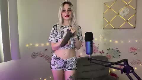 Starr online show from July 10, 2026, 7:38 pm
