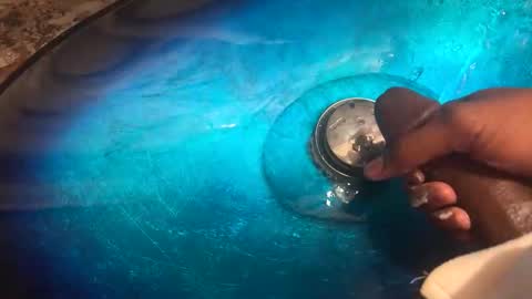 Trevon online show from November 16, 2025, 10:04 pm