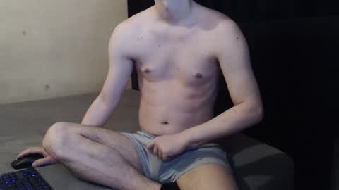 Snapshot of prinz_xxx chatting on December 1, 2024, 11:25 pm xXx online show from December 1, 2024, 11:25 pm