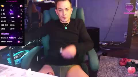 Pris Brayden online show from December 15, 2025, 9:35 am