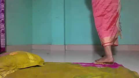 Snapshot of priyonti34 chatting on February 13, 2025, 1:40 am Priyonti ganguli online show from February 13, 2025, 1:40 am