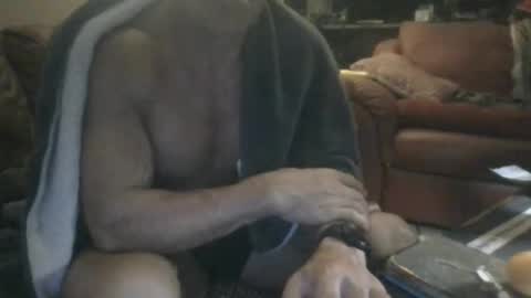 MUSCLEGOD online show from December 17, 2025, 12:16 am