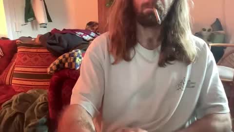 Snapshot of profpd chatting on February 3, 2026, 12:32 pm profpd online show from February 3, 2026, 12:32 pm