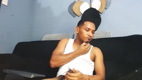 Snapshot of prometo23cm chatting on February 12, 2026, 7:47 am Grande y Gruesa online show from February 12, 2026, 7:47 am