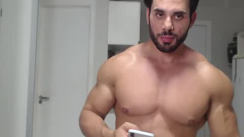 promuscles4u online show from February 14, 2025, 1:23 am