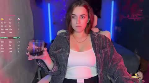 Queen of Pain online show from November 8, 2025, 9:31 am