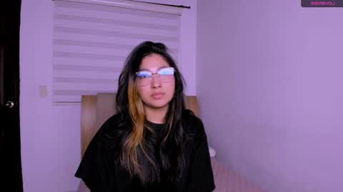 Mara online show from March 3, 2025, 5:42 am