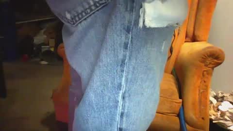 pspee313 online show from March 1, 2025, 1:22 am