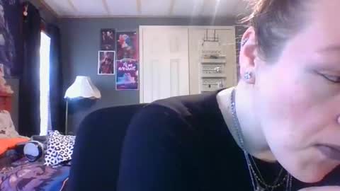 ThickLetteSweetheart online show from April 4, 2026, 4:15 pm