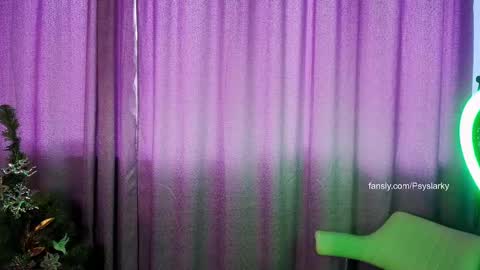 Snapshot of psyheya chatting on December 26, 2024, 7:35 am LUCY ----- online show from December 26, 2024, 7:35 am