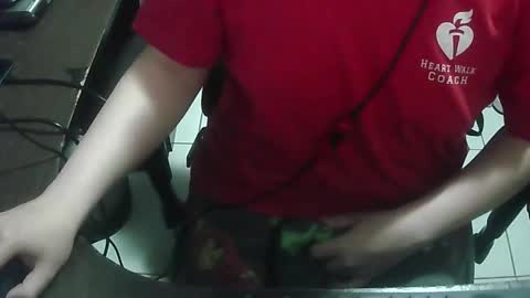 Snapshot of pt35l chatting on January 19, 2026, 3:32 am your mysterious man online show from January 19, 2026, 3:32 am