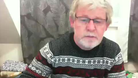 ptitrouquin online show from February 2, 2026, 1:54 pm