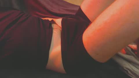 Snapshot of public_train chatting on March 11, 2025, 9:24 am public_train online show from March 11, 2025, 9:24 am