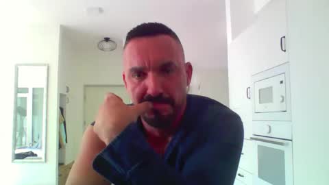 publicnakedtom online show from November 1, 2025, 8:27 am