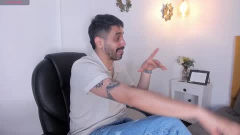 Diego online show from November 19, 2025, 3:01 pm