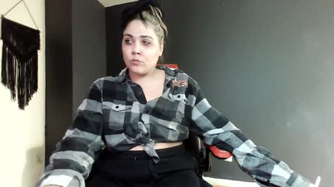 Krystle online show from January 20, 2025, 3:04 am