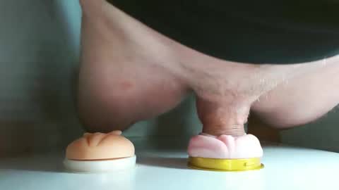 Snapshot of pude90 chatting on September 23, 2025, 4:59 am PuDe90 online show from September 23, 2025, 4:59 am