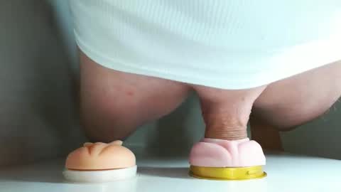 Snapshot of pude90 chatting on October 9, 2025, 5:16 am PuDe90 online show from October 9, 2025, 5:16 am