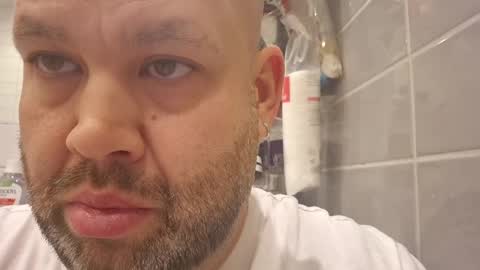 Snapshot of pulpdiction2 chatting on January 6, 2025, 4:47 am Pulp online show from January 6, 2025, 4:47 am