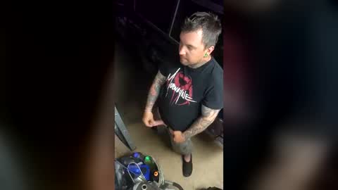 punkrock87denvo online show from June 28, 2026, 4:18 am