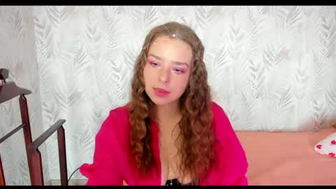 Polly online show from August 4, 2026, 1:25 pm