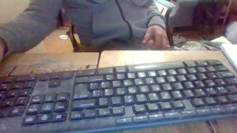 Snapshot of pup_y chatting on October 13, 2025, 10:10 pm pup_y online show from October 13, 2025, 10:10 pm