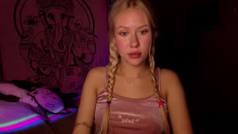 Megan online show from February 18, 2026, 6:48 pm