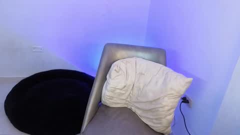 purepleasure25 online show from March 19, 2026, 8:46 pm