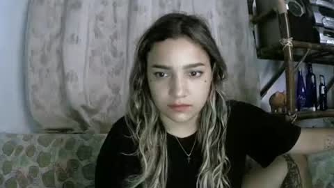 Lizzy online show from April 6, 2026, 5:19 am