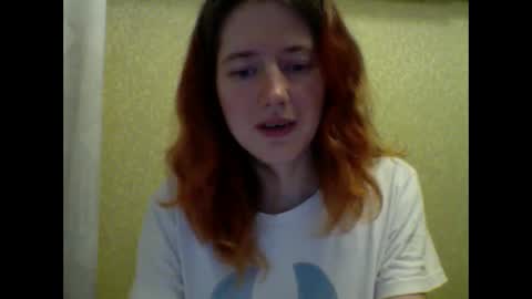 Snapshot of purple_cat55 chatting on December 15, 2024, 12:18 am purple_cat55 online show from December 15, 2024, 12:18 am