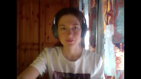Snapshot of purple_cat55 chatting on February 25, 2025, 8:36 am purple_cat55 online show from February 25, 2025, 8:36 am
