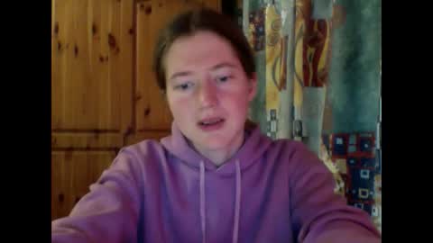 Snapshot of purple_cat55 chatting on September 19, 2025, 10:27 am purple_cat55 online show from September 19, 2025, 10:27 am